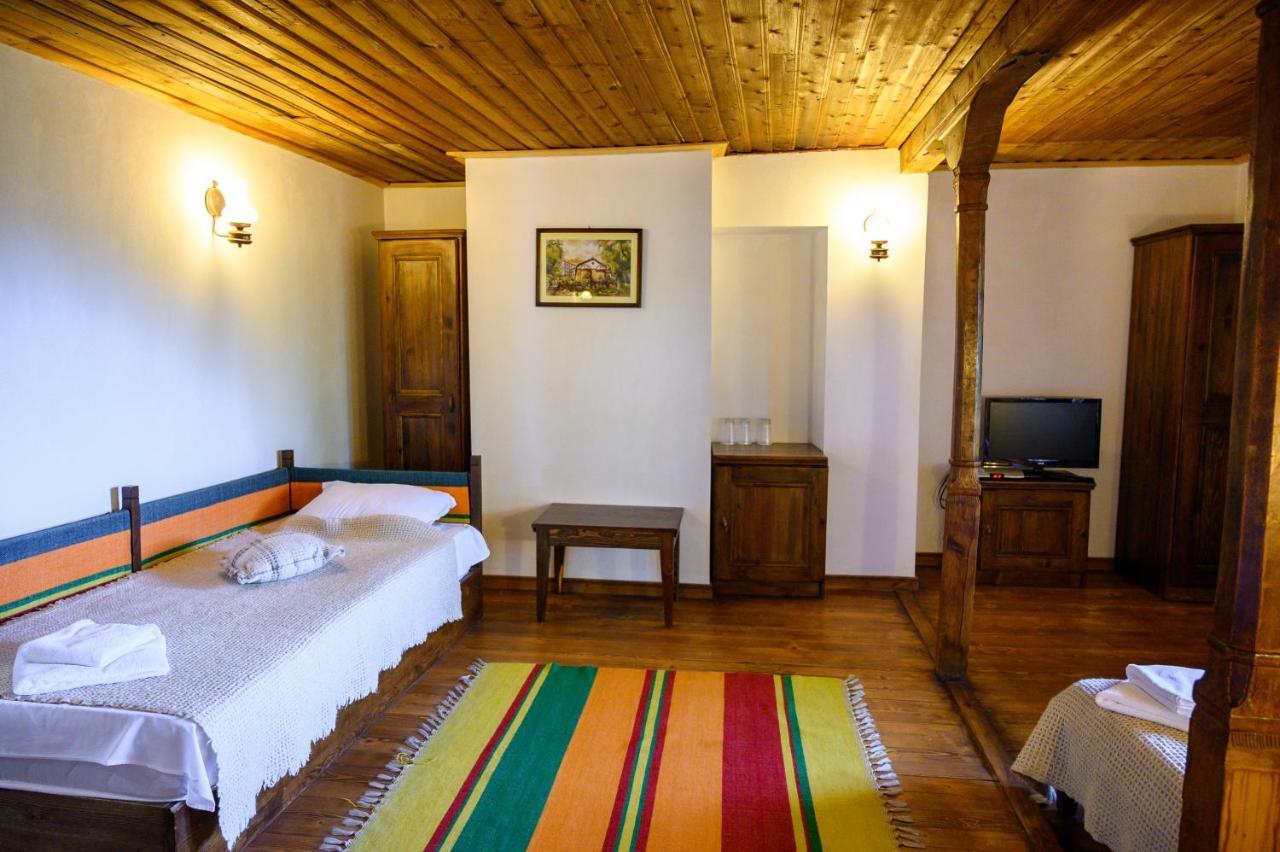 Guest Houses "Zlatna Oresha - Complex" Scherawna Exterior foto